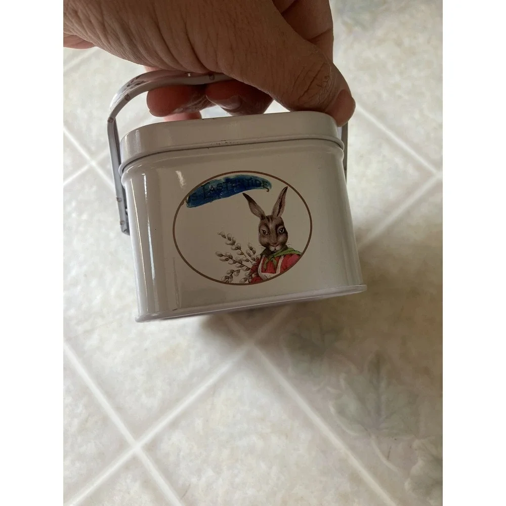 Metal Easter Gift Box‎ Bunny Rabbit Handled Basket VTG Eastertide Trinket Tin